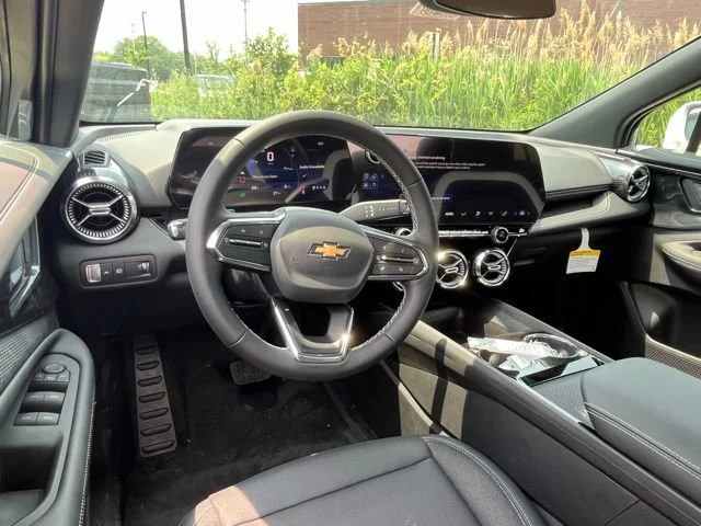 2025 Chevrolet Blazer EV LT - Photo 25