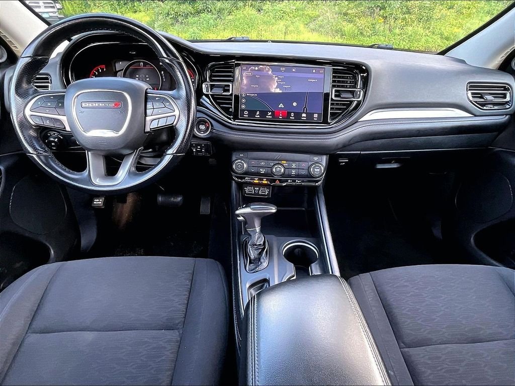 Used 2022 Black Dodge SXT image 22