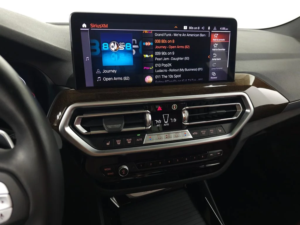 Used 2023 Black BMW xDrive30i image 24