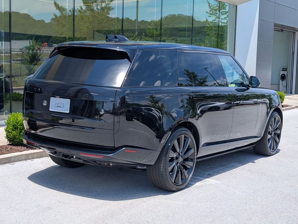 New 2026 Narvik Black Land Rover SV image 8