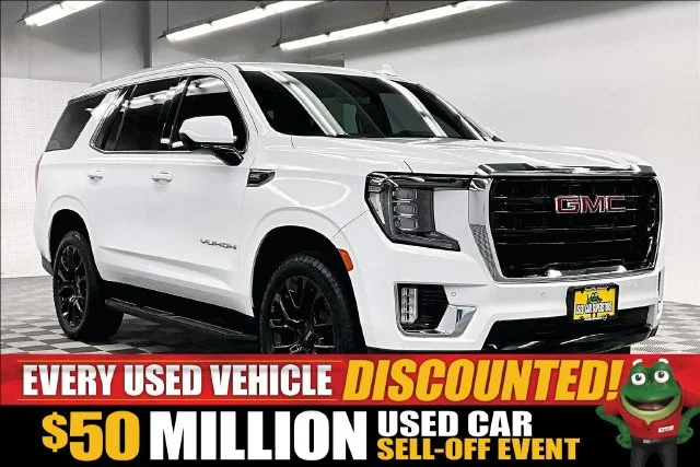 Used 2022 Summit White GMC SLE image 1