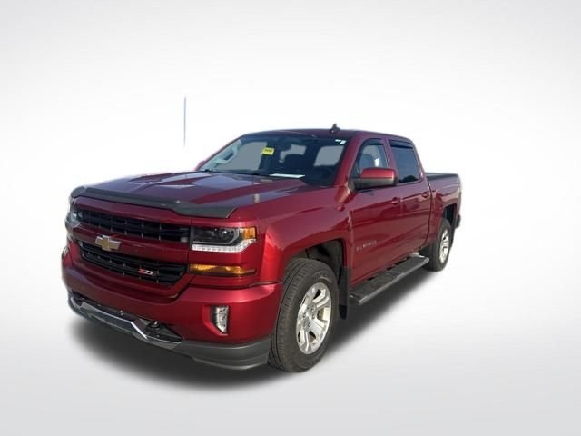 Used 2018 Red Chevrolet LT image 1