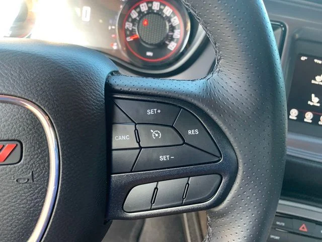 Used 2023 Red Dodge SXT image 22