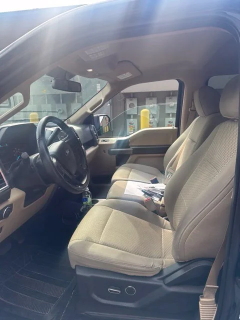 Used 2016 Black Ford XLT image 9