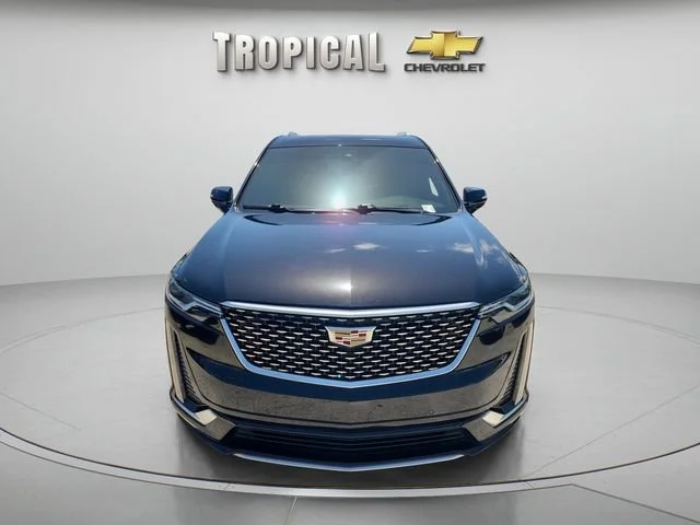 Used 2020 STELLAR BLACK METALLIC Cadillac FWD Premium Luxury image 8
