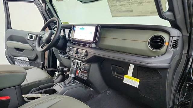 New 2026 Black Clearcoat Jeep Mojave X image 22