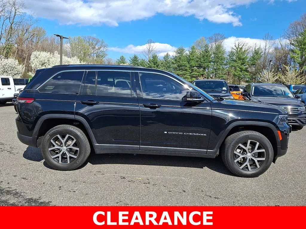 Certified Used 2023 Black Jeep Limited image 7