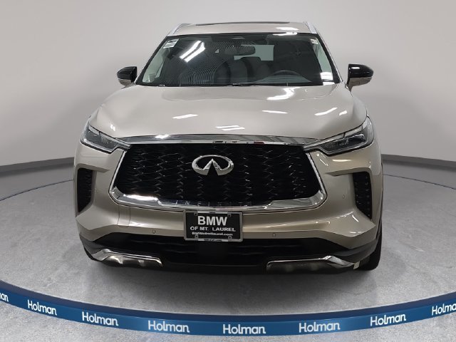 Used 2022 Warm Titanium INFINITI Sensory image 3