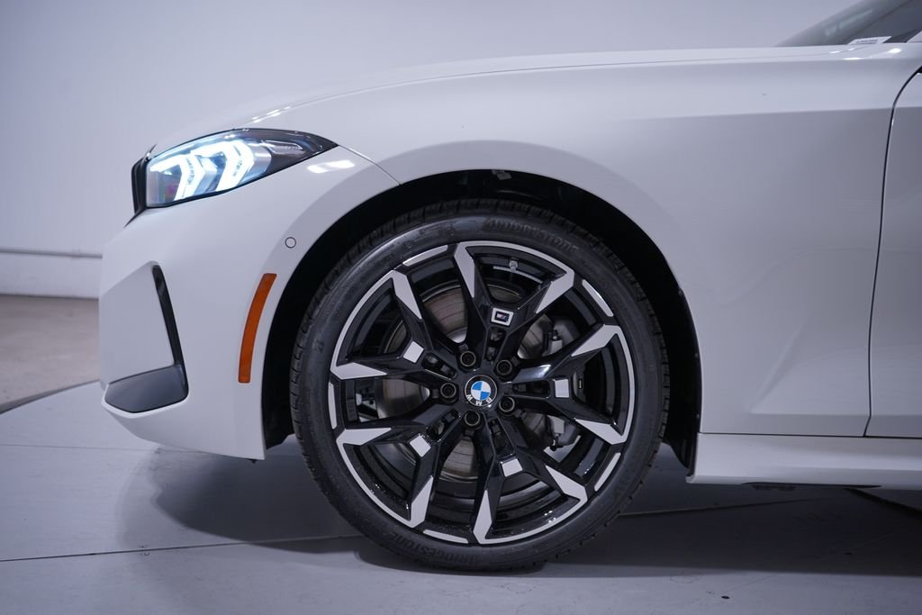 New 2026 Alpine White BMW 330i xDrive image 2