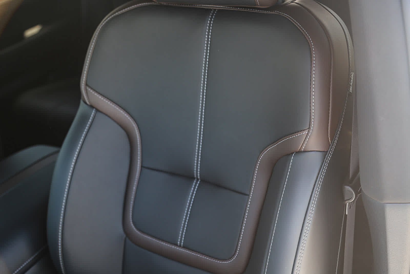 New 2026 Super Black Nissan SL image 28