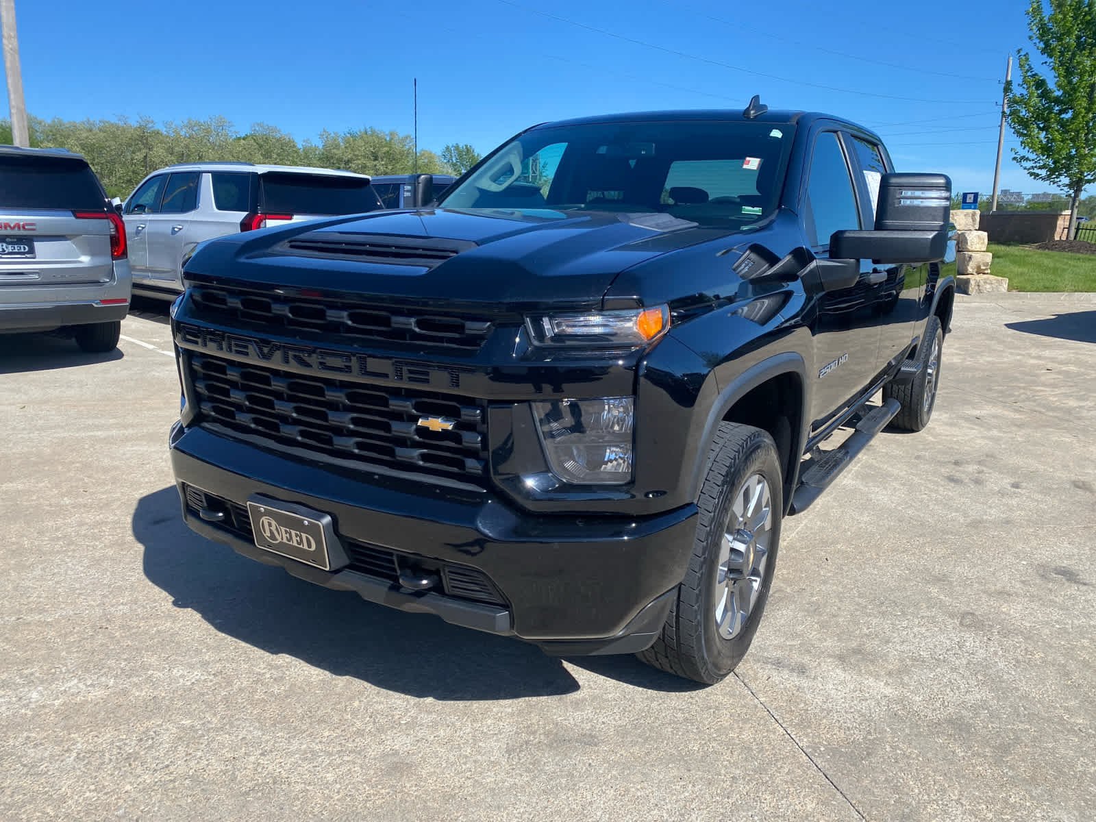 Used 2021 Chevrolet Silverado 2500HD Custom with VIN 1GC4YME72MF282880 for sale in Kansas City