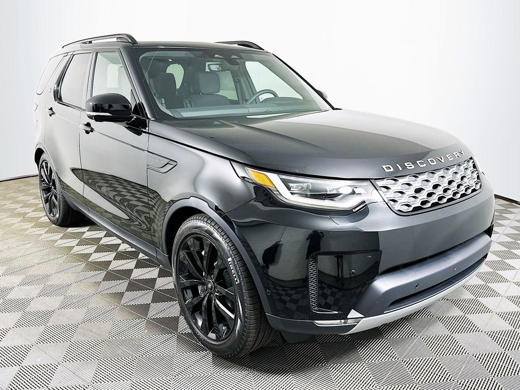 Used 2026 Santorini Black Metallic Land Rover S image 3