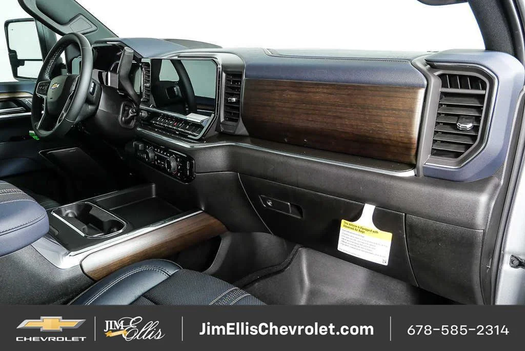 New 2026 Sterling Gray Metallic Chevrolet High Country image 24