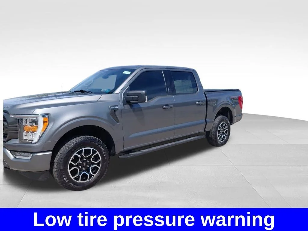 Used 2023 Gray Ford XLT image 21