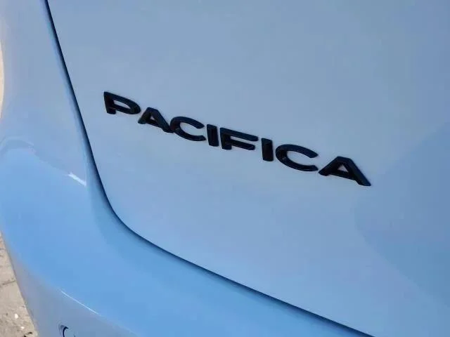 2026 Chrysler Pacifica Select - Photo 29