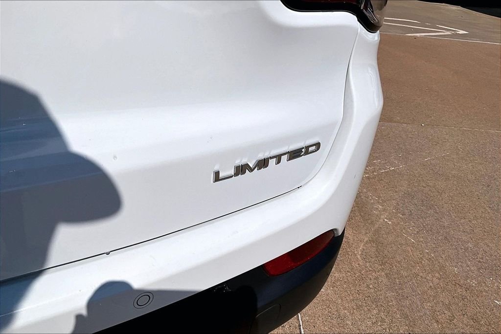 Used 2025 White Jeep Limited image 29
