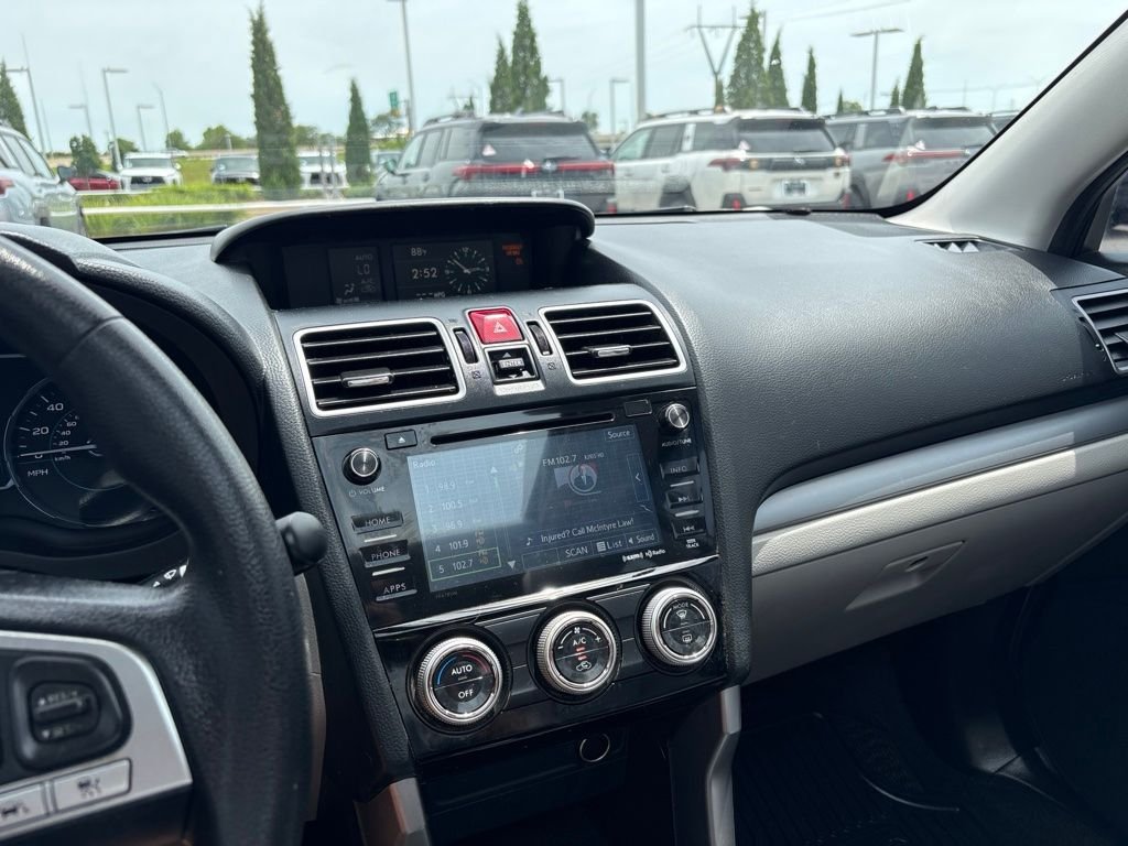 Used 2017 White Subaru 2.5i Premium image 3