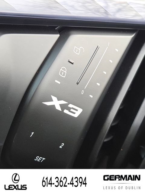 2025 BMW X3 30 - Photo 24