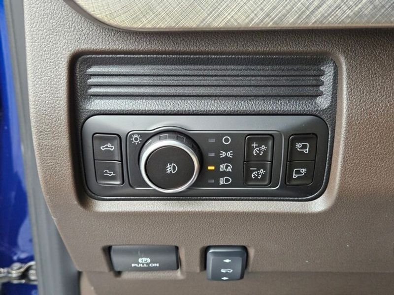 New 2026 Argon Blue Metallic Ford F-250® King Ranch® image 31