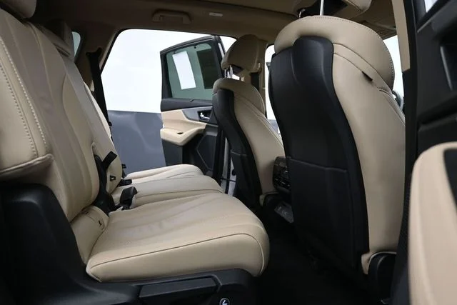 Used 2023 White Acura Technology image 21