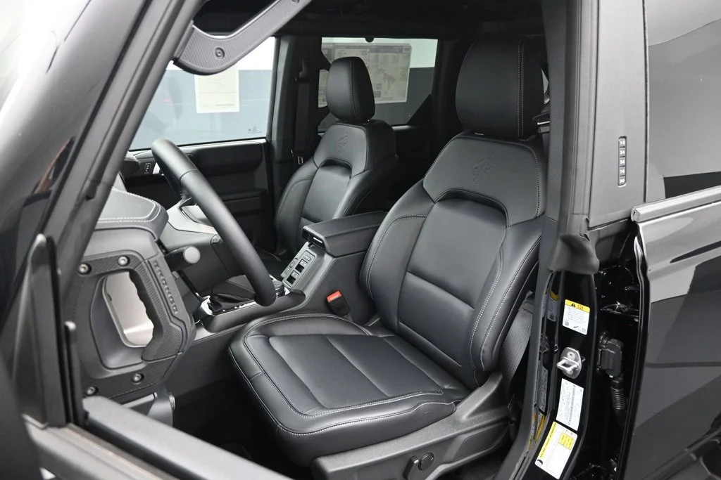 New 2026 Shadow Black Ford Outer Banks image 8