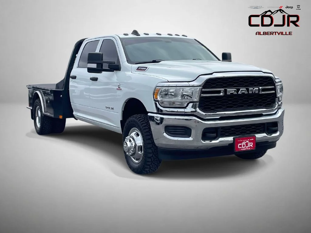 2022 RAM 3500 Pickup