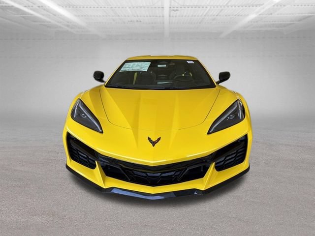 2027 Chevrolet Corvette 2LZ - Photo 3