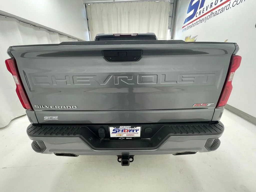 Used 2021 Gray Chevrolet RST image 7