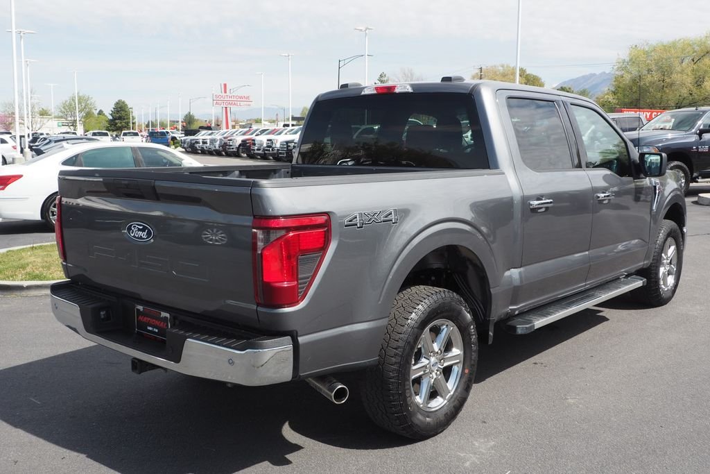 Used 2025 Gray Ford XLT image 7