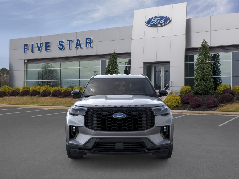New 2026 Carbonized Gray Metallic Ford ST-Line image 36