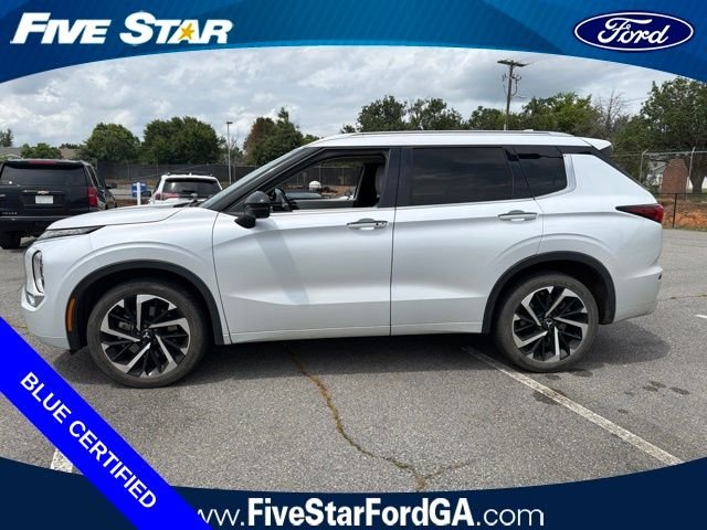 Used 2024 Gray Mitsubishi SEL image 5