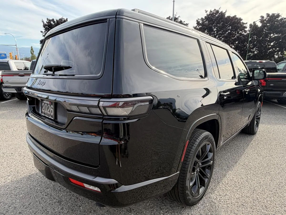 New 2026 Black Jeep Summit Obsidian image 8