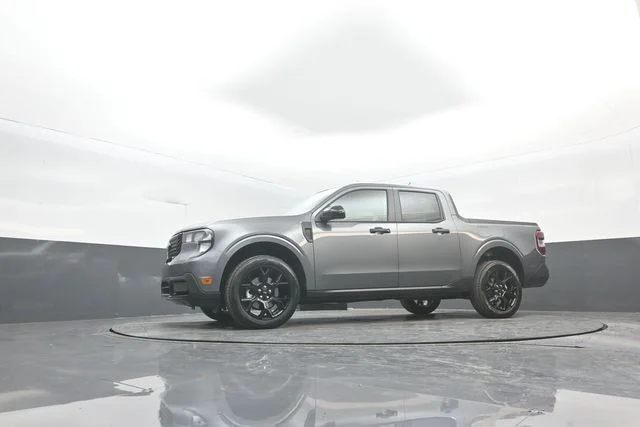New 2026 Carbonized Gray Metallic Ford XLT image 29