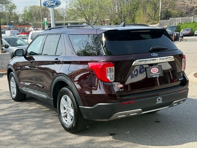 Used 2022 Red Ford XLT image 10