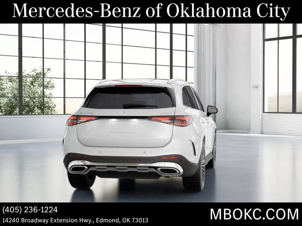 New 2026 MANUFAKTUR Moonlight White Metallic Mercedes-Benz GLC 300 image 69