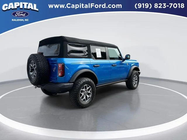 Used 2025 Blue Ford Badlands image 8