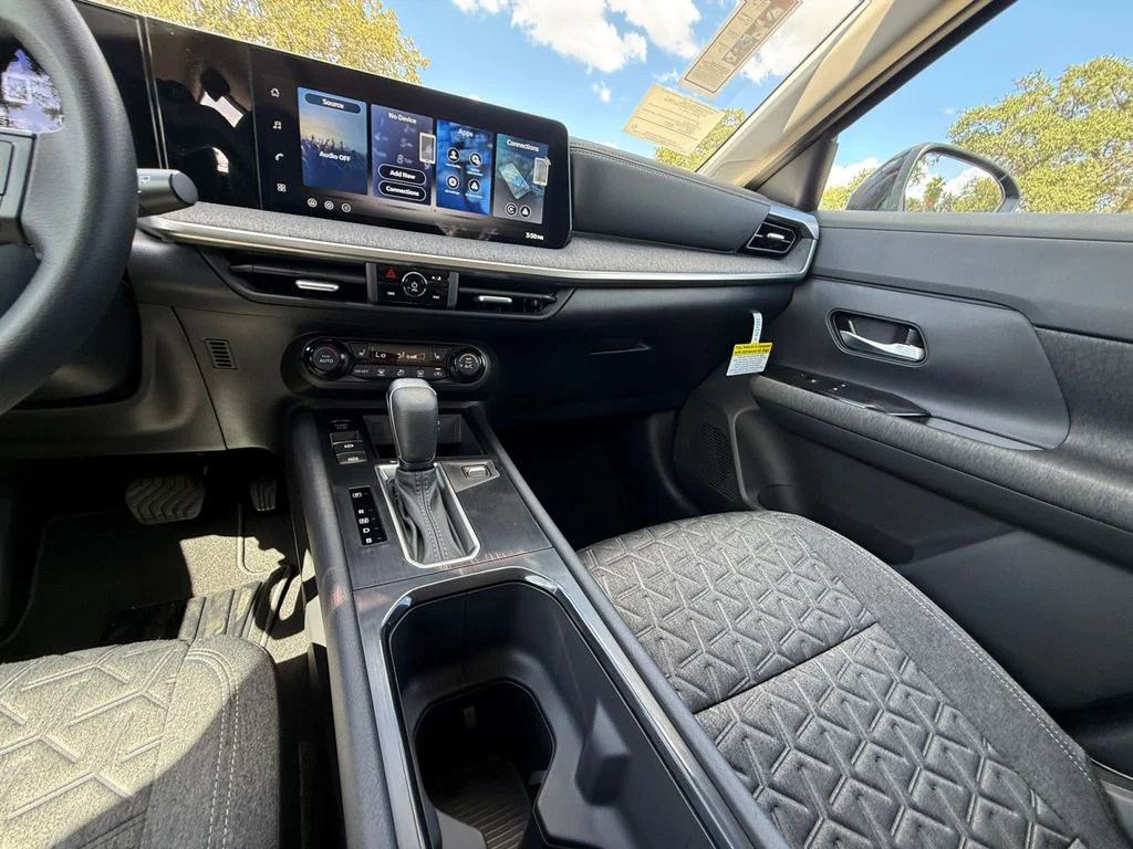 New 2027 Black Nissan SV image 15