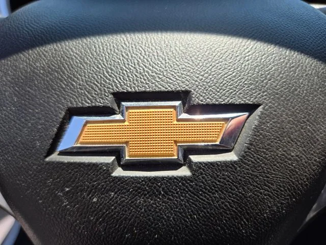 Used 2020 White Chevrolet LT image 37