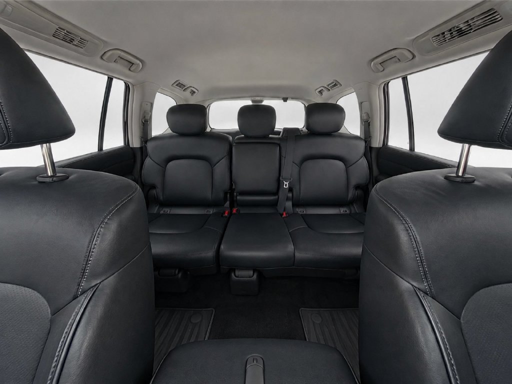 Used 2022 Black INFINITI LUXE image 15