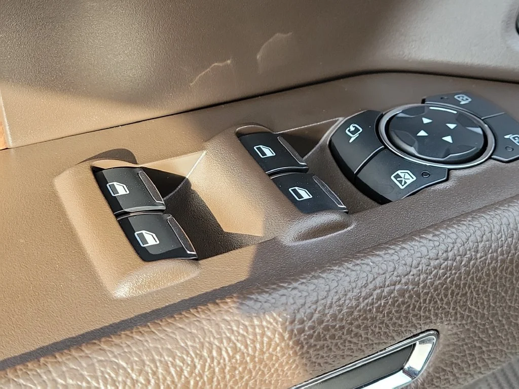 Used 2022 Star White Ford King Ranch image 27