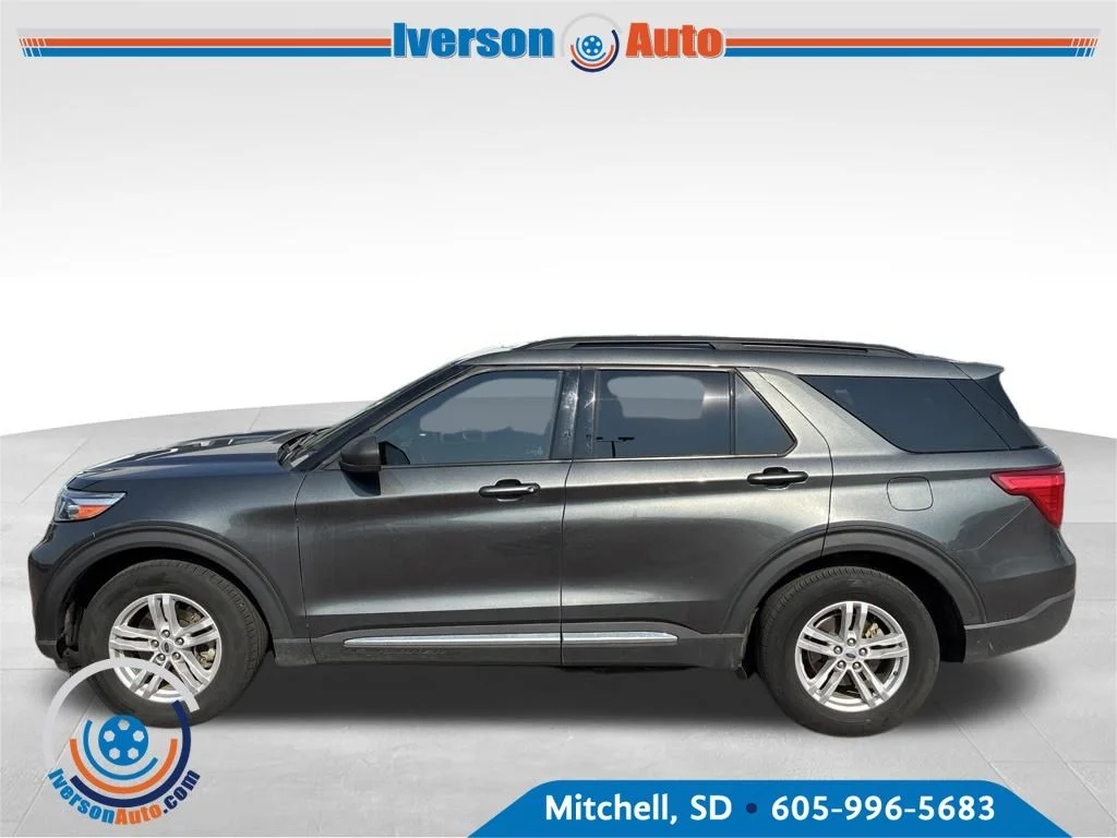 Used 2020 Gray Ford XLT image 1