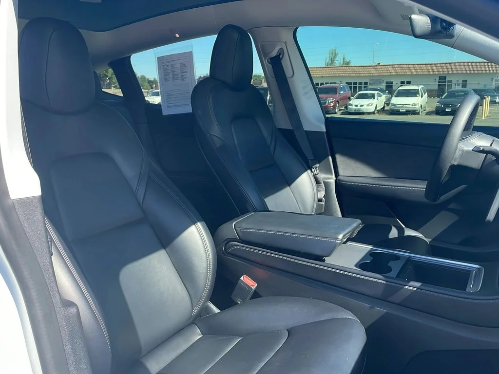 2022 Tesla Model Y Long Range - Photo 21