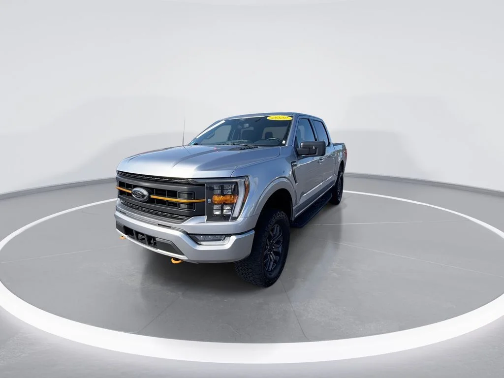 Used 2022 Silver Ford Tremor image 4