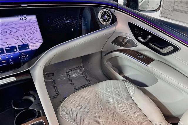 New 2026 Black Mercedes-Benz EQS 400 image 50