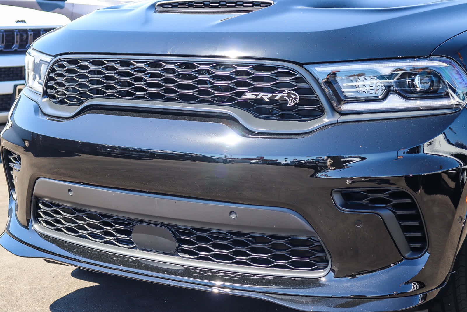New 2027 Pitch-Black Exterior Paint Dodge SRT Hellcat Jailbreak image 9