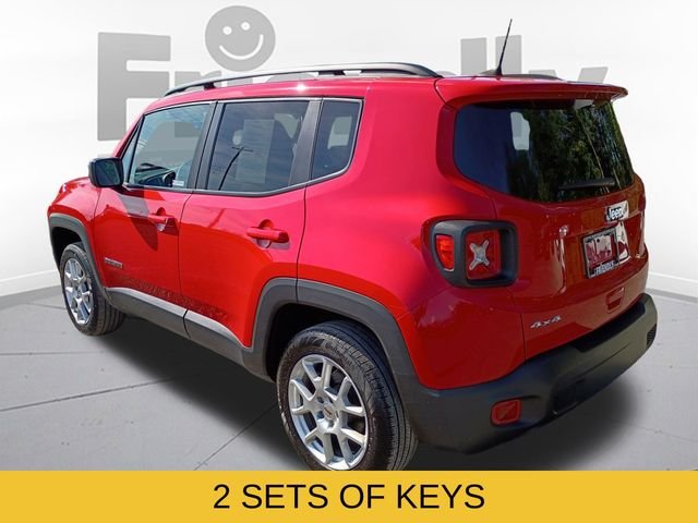 Used 2023 Red Jeep Latitude image 7