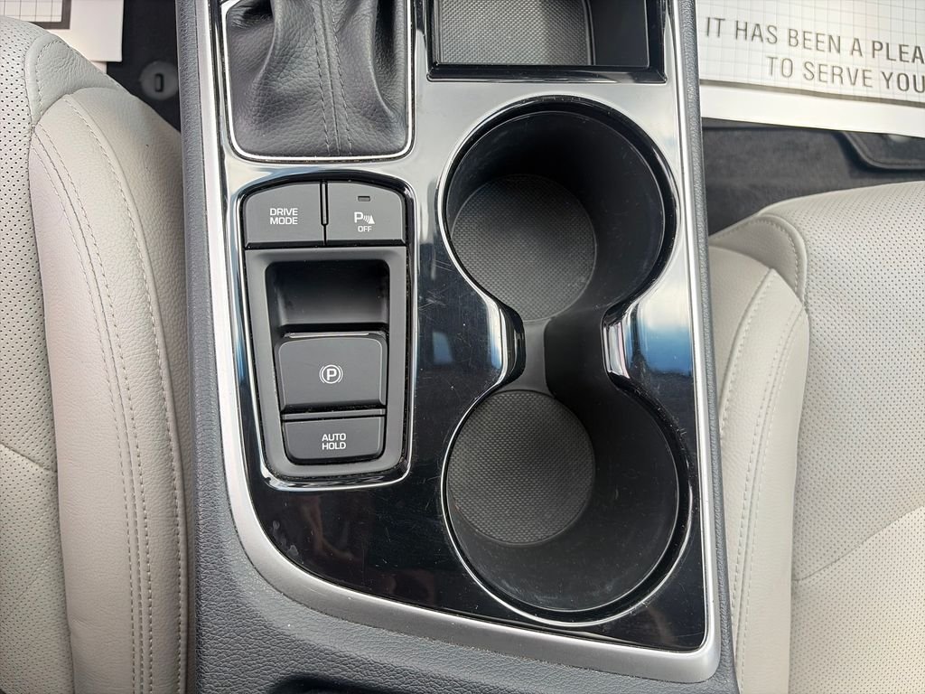 Used 2019 White Hyundai Limited image 34