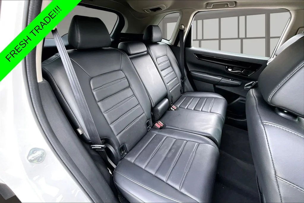 Used 2024 White Honda EX-L image 23