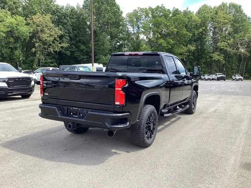 2026 Chevrolet Silverado 2500 HD LTZ - Photo 7