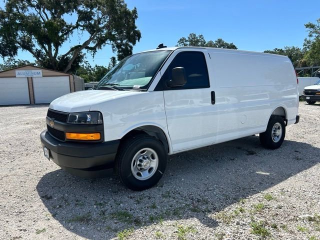 2025 Chevrolet Express Cargo Work Van - Photo 3